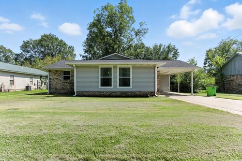 513 E 3rd St, Carlisle, AR, 72024-8628 | Card Image