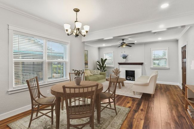 522 S Walnut Ave, House other with 2 bedrooms, 2 bathrooms and null parking in Luling TX | Image 11