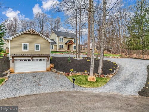 6750 Stonehurst Ct, WARRENTON, VA, 20187-2696 | Card Image