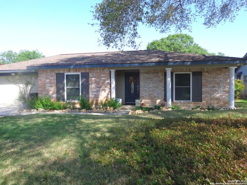 5511 Eaglewood St, San Antonio, TX, 78233-5004 | Card Image