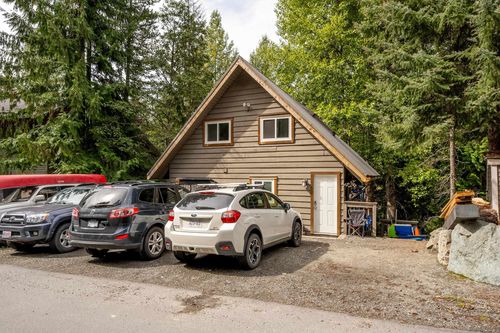 2214 Brandywine Way, Whistler, BC, V8E0A8 | Card Image