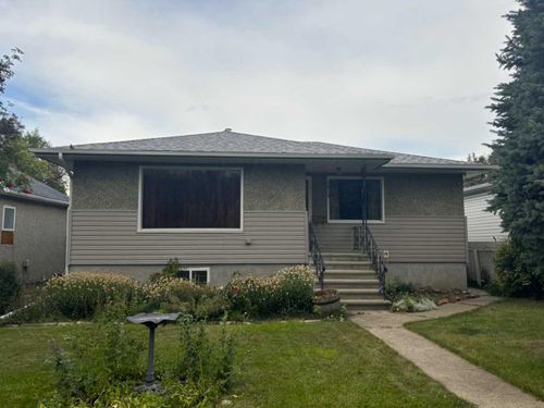1915 1 Ave N, Lethbridge, AB, T1H0A7 | Card Image