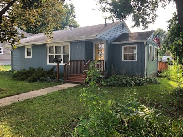 Section Ave, Spring Valley, MN 55975