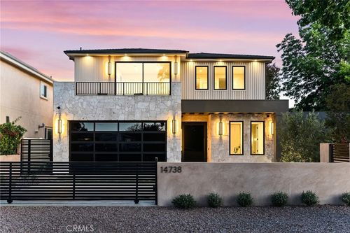 14738 Otsego St, Sherman Oaks, CA, 91403-1439 | Card Image