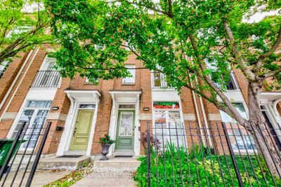 886 Pape Ave, Home with 2 bedrooms, 2 bathrooms and 1 parking in East York ON | Image 2