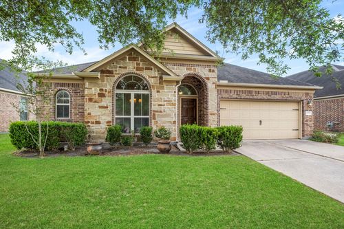 2827 Intrepid Trl, Rosenberg, TX, 77471-6322 | Card Image