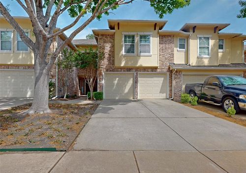 9866 Wake Bridge Dr, Frisco, TX, 75035-4733 | Card Image