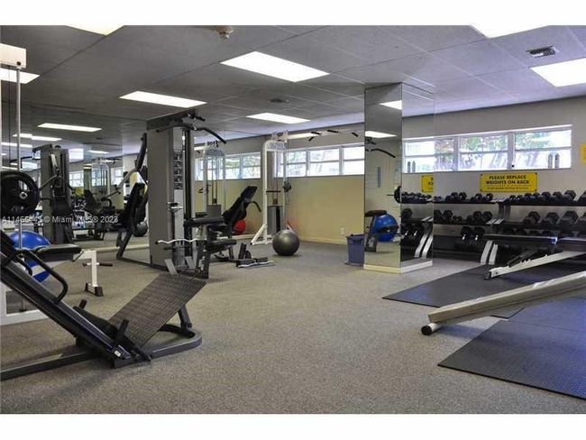 APT-1402 - 1800 S Ocean Blvd, Condo with 3 bedrooms, 2 bathrooms and null parking in Pompano Beach FL | Image 16