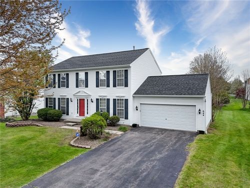644 Yardley Ct, Webster, NY, 14580-9461 | Card Image