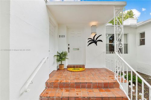 2121 Sw 20th St, Miami, FL, 33145-2603 | Card Image
