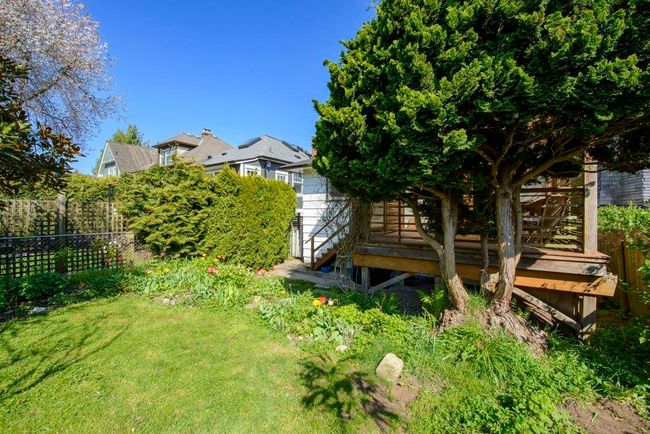104 E 24 Th Ave, House other with 4 bedrooms, 2 bathrooms and 1 parking in Vancouver BC | Image 31
