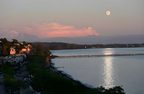 14501 Marine Dr, White Rock, BC, V4B1B4 | Card Image
