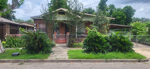 7629 Avenue I, Houston, TX, 77012 | Card Image