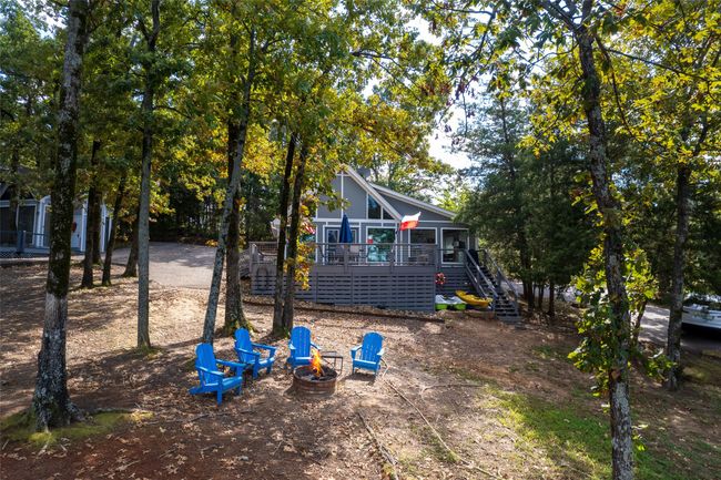 108 E Barker Creek Dr, House other with 3 bedrooms, 2 bathrooms and null parking in Scroggins TX | Image 24