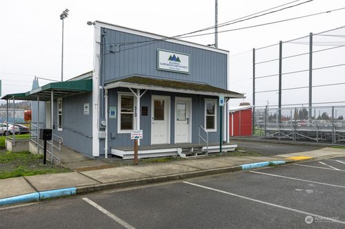 310 Iowa St, Bellingham, WA, 98225-4222 | Card Image