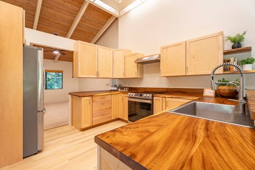 74-1500 Hao Kuni St, Kailua Kona, HI, 96740-9664 | Card Image