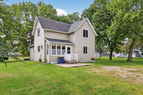 206 Main St W, Morristown, MN, 55052-5150 | Card Image