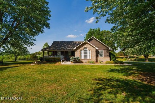 1074 Milk Plant Rd, Sparta, TN, 38583-5603 | Card Image