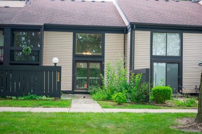 14066 Jackson Street, Condo with 2 bedrooms, 1 bathrooms and null parking in Taylor MI | Image 1