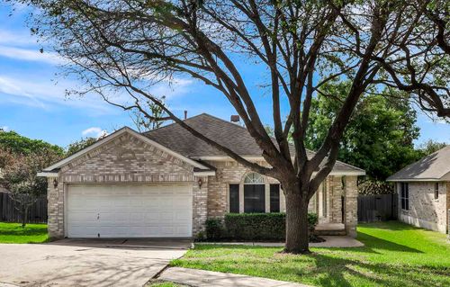 5700 Lomita Verde Cir, Austin, TX, 78749-4201 | Card Image