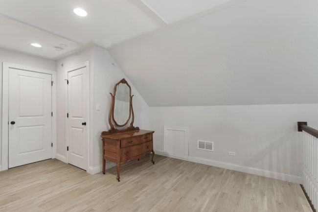 Some pictures may be virtually staged. | Image 27