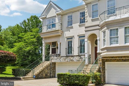 4014 Dogberry Ln, FAIRFAX, VA, 22033-3247 | Card Image