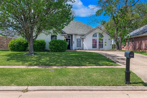 5902 Pampus Ln, Bossier City, LA, 71112-4984 | Card Image