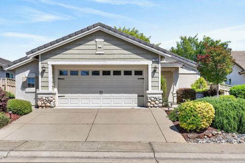 2051 Stepping Stone Ln, Lincoln, CA, 95648-8661 | Card Image