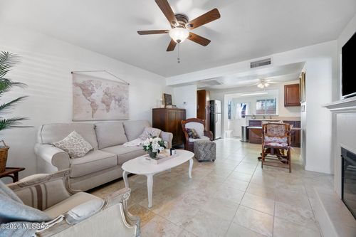 349 S Paseo Cerro, Green Valley, AZ, 85614 | Card Image