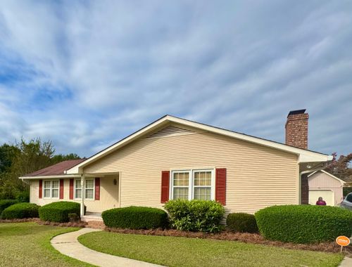 4057 Creekmoor Dr, Orangeburg, SC, 29118-1231 | Card Image