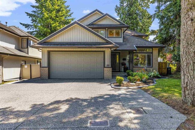 7546 Wiltshire Drive, House other with 8 bedrooms, 3 bathrooms and 6 parking in Surrey BC | Image 1