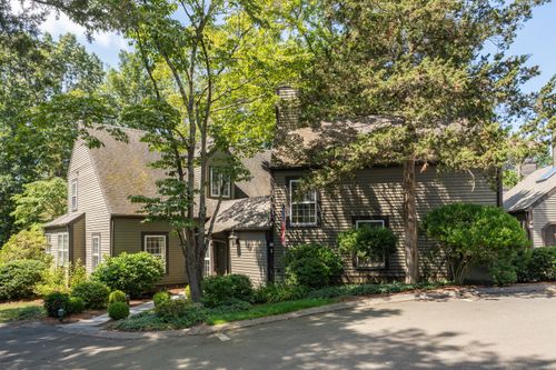 34 Long Hill Farm, Guilford, CT, 06437-1868 | Card Image