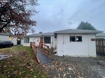 2708 Lilac St, House other with 2 bedrooms, 1 bathrooms and null parking in LONGVIEW WA | Image 2