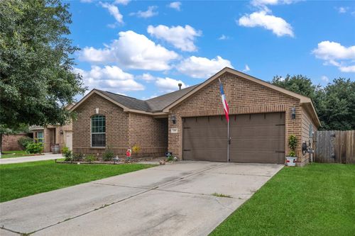 308 Lazy Pine Ct, Conroe, TX, 77304-2832 | Card Image