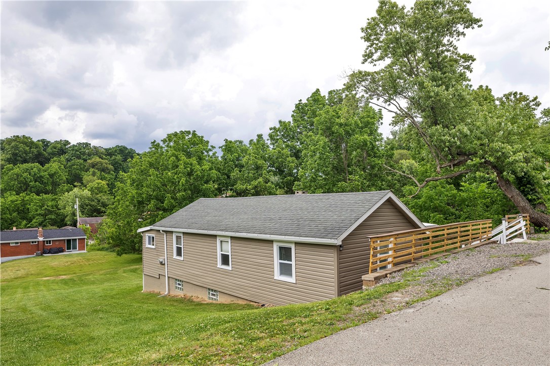 Residential in Plum Boro 3