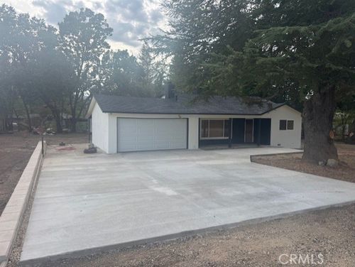 9720 Encina Ave, Santa Margarita, CA, 93453-8004 | Card Image