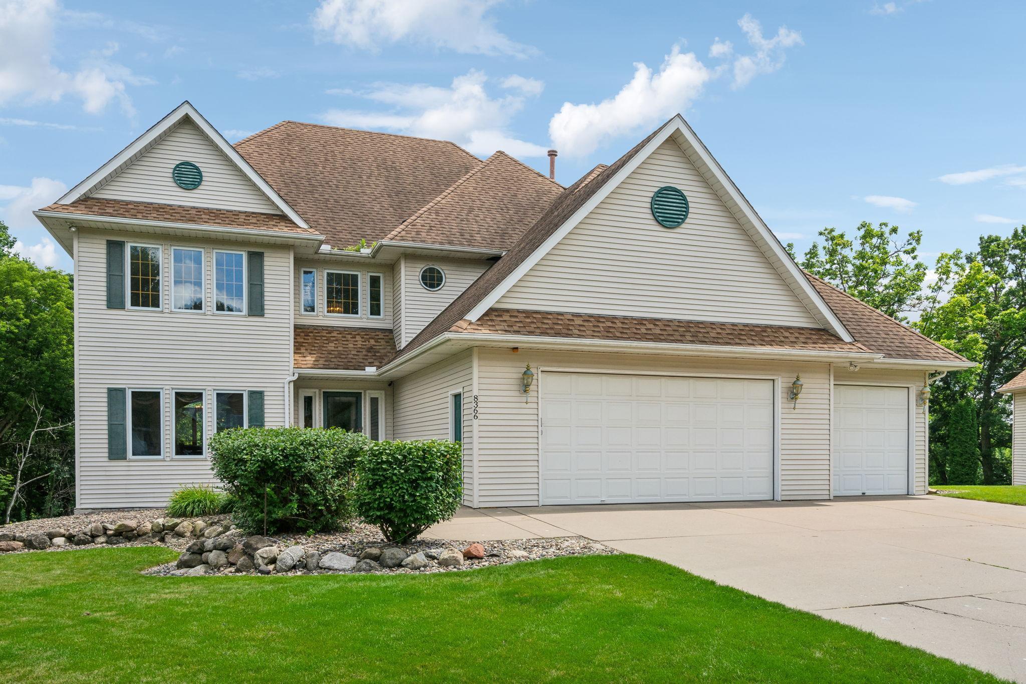 Claymore Ct, Inver Grove Heights, MN 55076