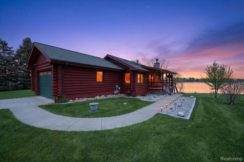 7767 Wexford Ct, Onsted, MI, 49265-9594 | Card Image