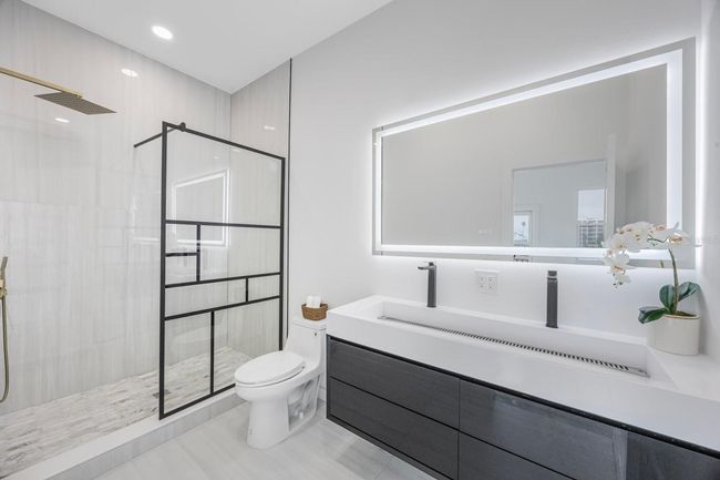 Primary Bath 5x11 | Image 36