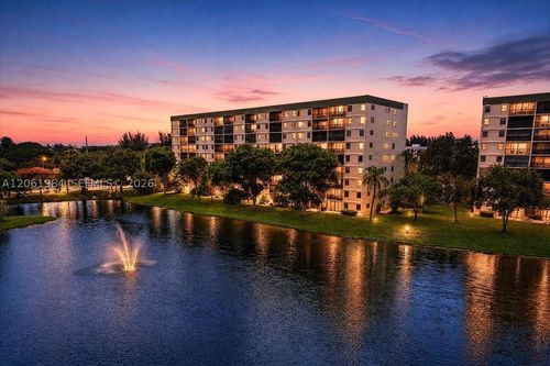 204-2240 N Cypress Bend Dr, Pompano Beach, FL, 33069-5609 | Card Image