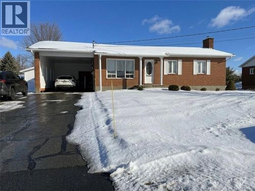 101 Lafrance St, Grand-Sault/Grand Falls, NB, E3Z1B1 | Card Image