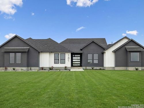 187 Hidden Ranch Ct, Floresville, TX, 78114-0059 | Card Image