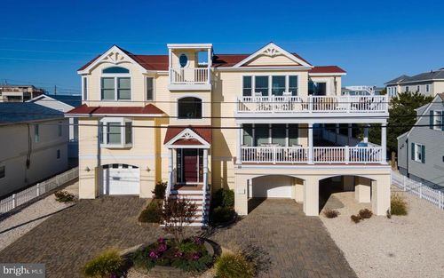 11 E Mears, BEACH HAVEN, NJ, 08008 | Card Image