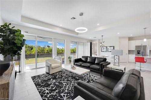 202-303 Indies Dr W, NAPLES, FL, 34114 | Card Image