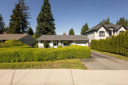 914 Macintosh St, Coquitlam, BC, V3J4Z2 | Card Image
