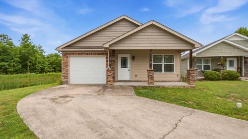 1510 Southernwood Dr, Chattanooga, TN, 37421-0622 | Card Image