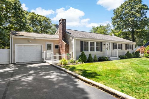 4 Deepwood Dr, East Falmouth, MA, 02536-5002 | Card Image