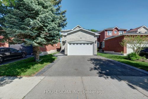 46 Venice Cres, Thornhill, ON, L4J7S9 | Card Image