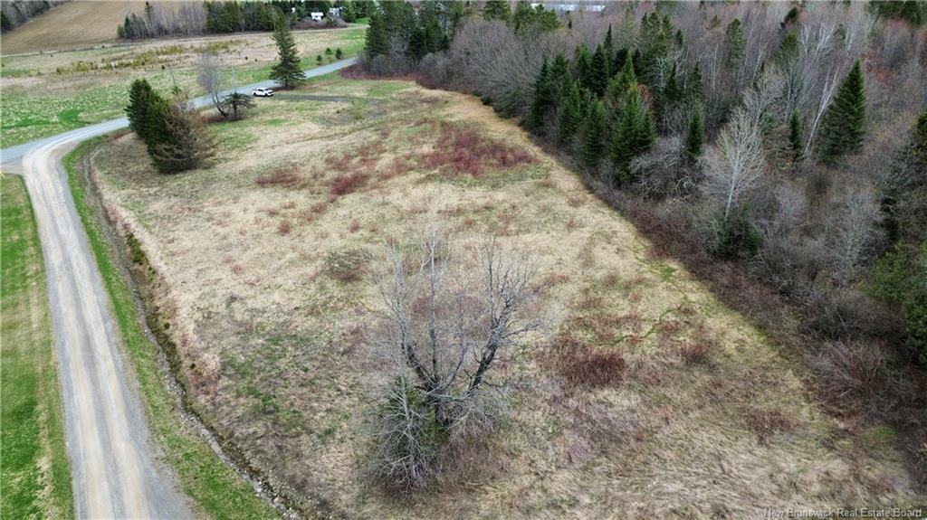 Land in Greenfield 3