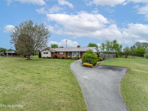 424 Bank St, Tellico Plains, TN, 37385-4904 | Card Image